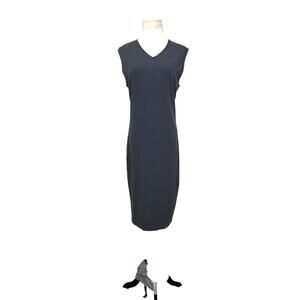 Vince gray sleeveless v neck knee length sheath dress size 10